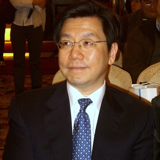 Kai-Fu Lee